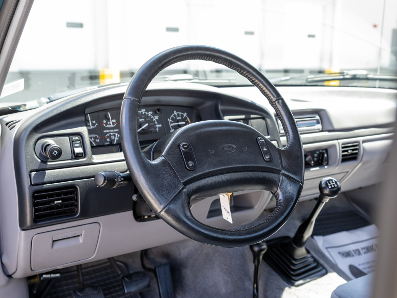 FORD F-350 XLT 4X4