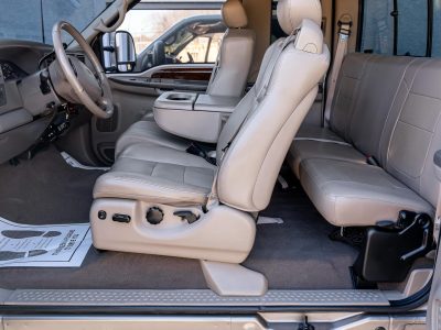 Ford F-250 Super Duty Lariat SuperCab 4X4 Off Road