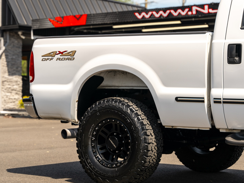 Ford F-250 Super Duty Lariat crew cab 4x4