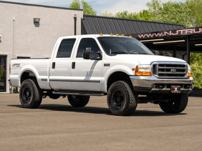 Ford F-250 Super Duty Lariat crew cab 4x4