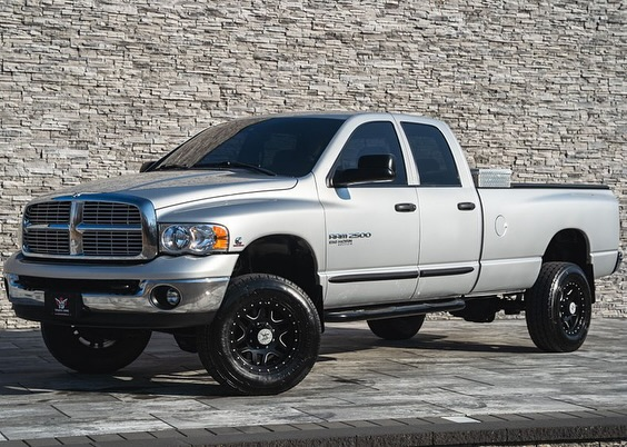 Dodge Ram 2500 4X4